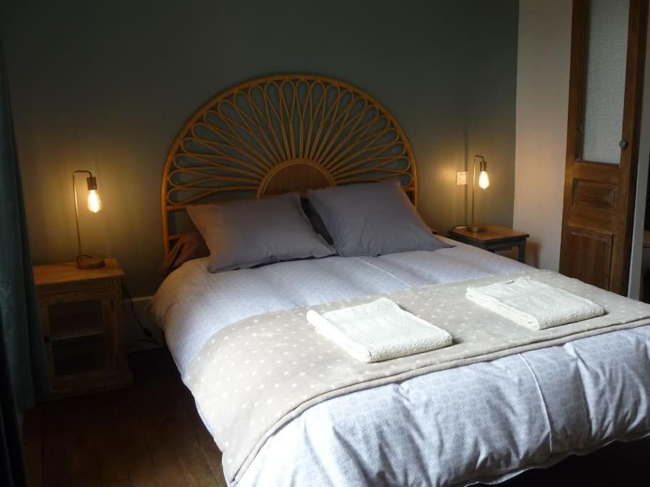 Le Presbytere - Touillon, Jacuzzi, 4 Chambres Pour 10 Bagian luar foto