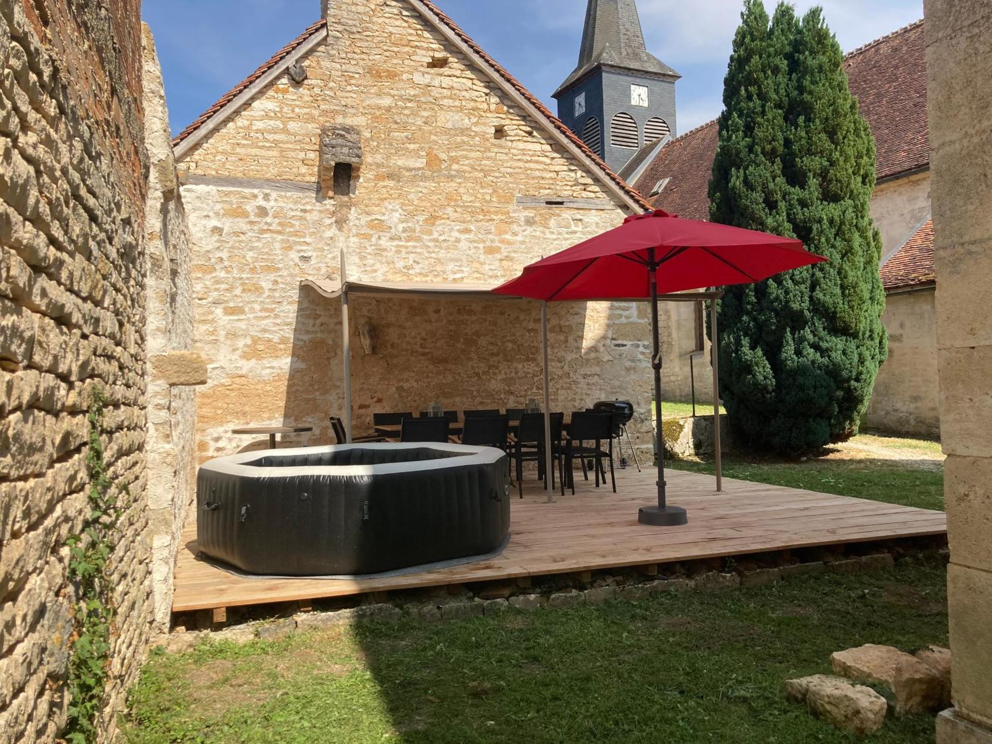 Le Presbytere - Touillon, Jacuzzi, 4 Chambres Pour 10 Bagian luar foto